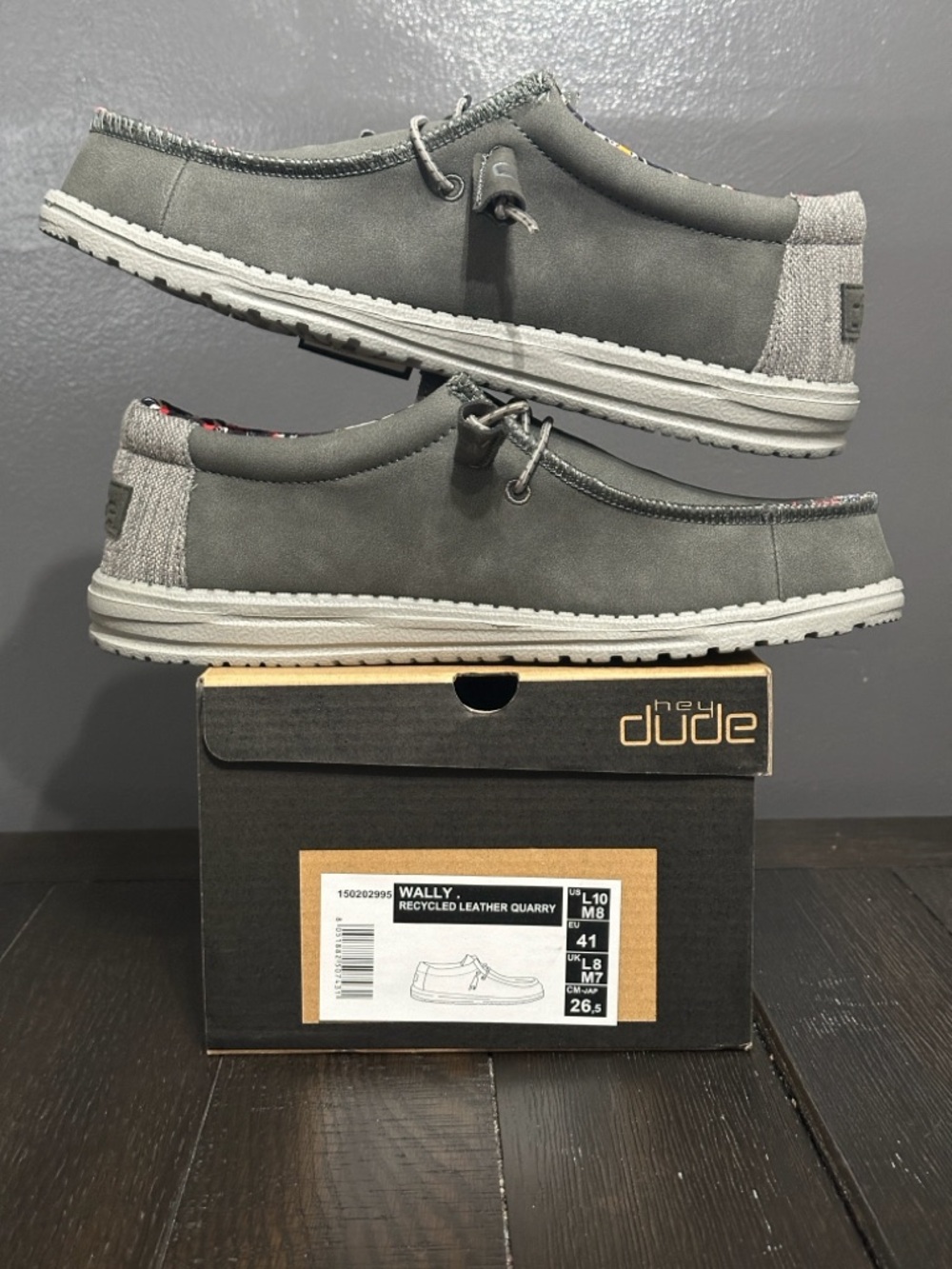 New Hey Dude Wally Slip-On Loafers in Gray Leather Men’s 8/Women’s10